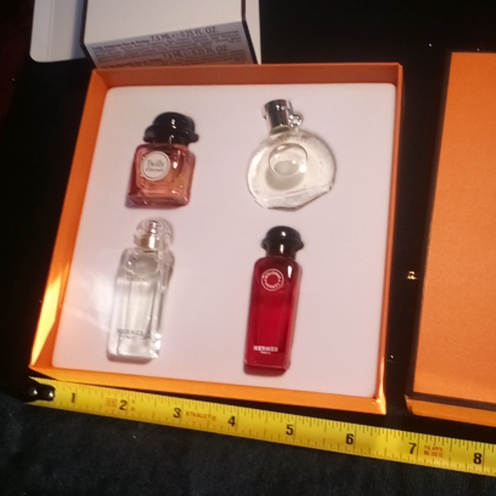 Hermes 4 Perfume Samplers New Unused: In Box With Sheath - Picture 4 of 4